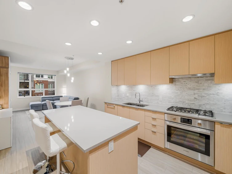 217-9233 Odlin Road, Richmond, BC, V6X 0V4 - 3