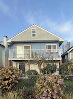 3569 E Georgia Street