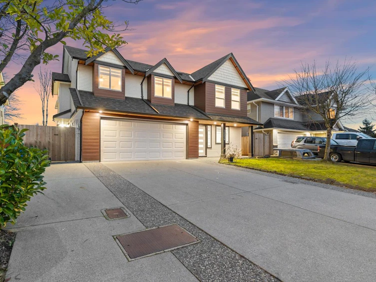 3556 Steelhead Court, Abbotsford, BC, V2T 6T1 - 39