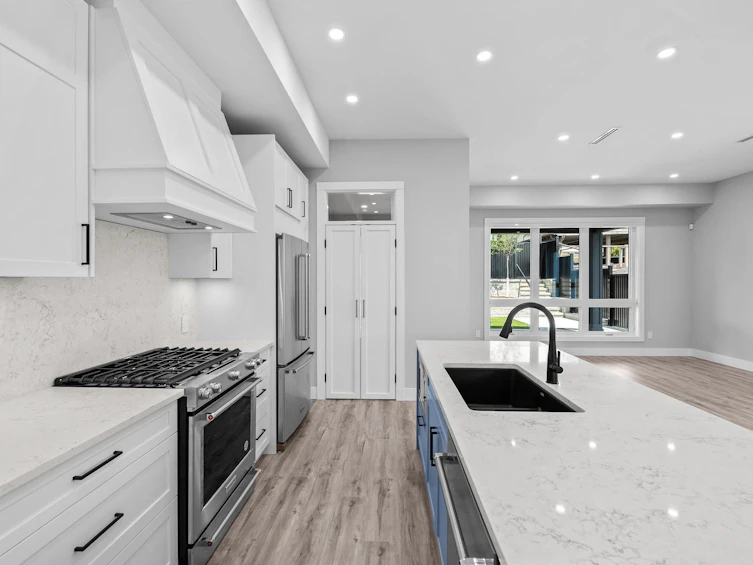 953 Stewart Avenue, Coquitlam, BC, V3K 2N5 - 10