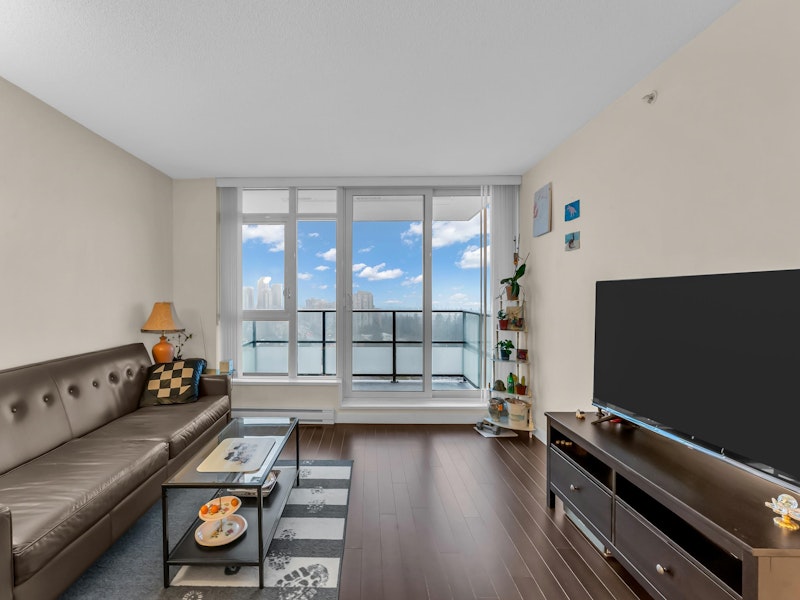 2003 - 6688 Arcola Street, Burnaby BC V5E 0B3