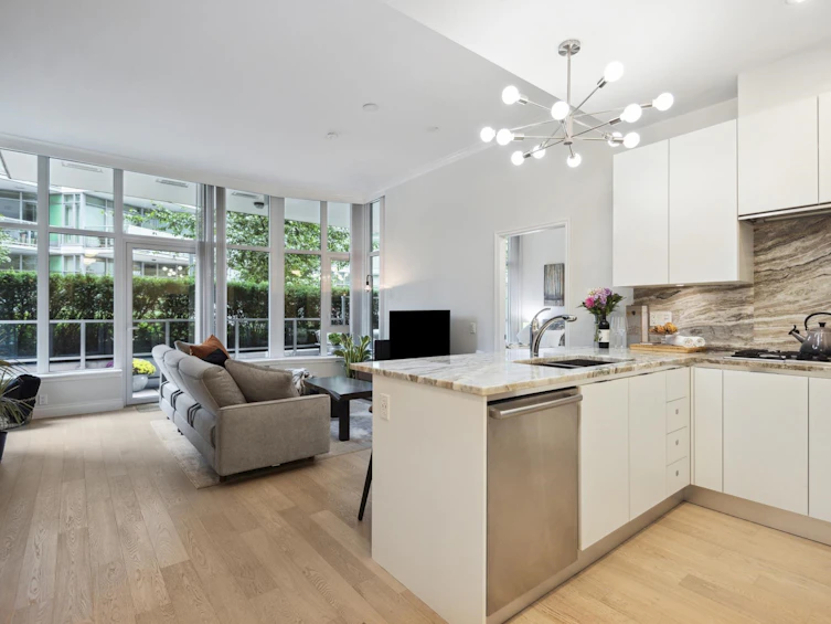 112-185 Victory Ship Way, North Vancouver, BC, V7L 0G2 - 9