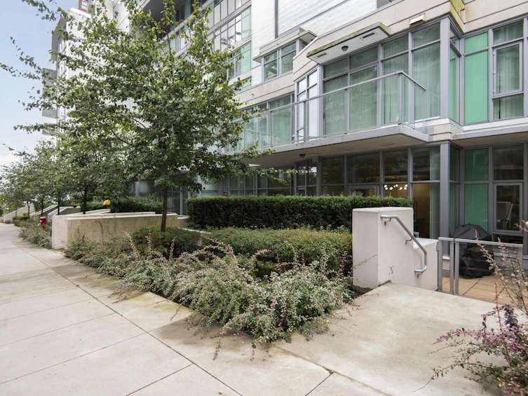 112-185 Victory Ship Way, North Vancouver, BC, V7L 0G2 - 25