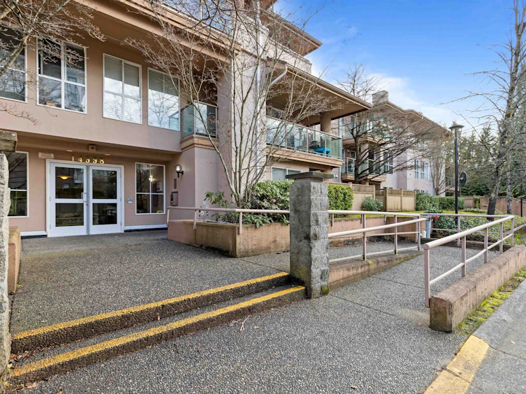 210-14998 101a Avenue, Surrey, BC, V3R 0T1 - 3