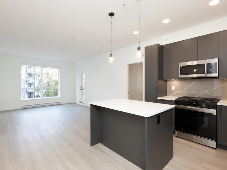 314-3480 146a Street, Surrey, BC, V4P 0H6 - 4