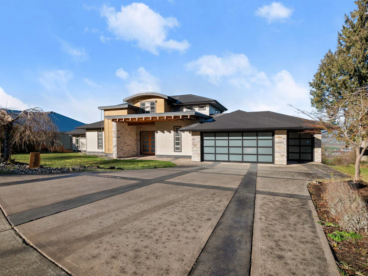 7327 Mount Thurston Drive, Chilliwack, BC, V4Z 0A3