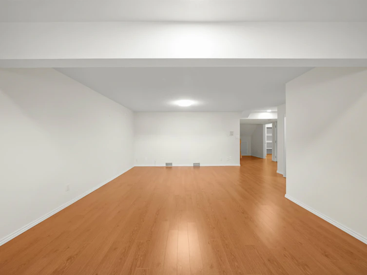 4138 St. Georges Avenue, North Vancouver, BC, V7N 1W8 - 24