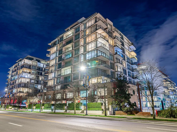 PH3-162 Victory Ship Way, North Vancouver, BC, V7L 0B4 - 16