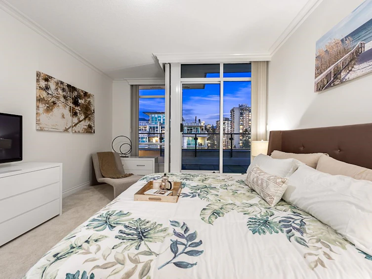 PH3-162 Victory Ship Way, North Vancouver, BC, V7L 0B4 - 12
