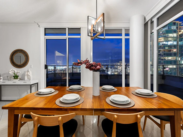 PH3-162 Victory Ship Way, North Vancouver, BC, V7L 0B4 - 11