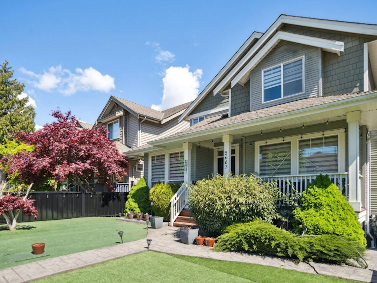 5662 148 Street, Surrey, BC, V3S 0X4 - 2