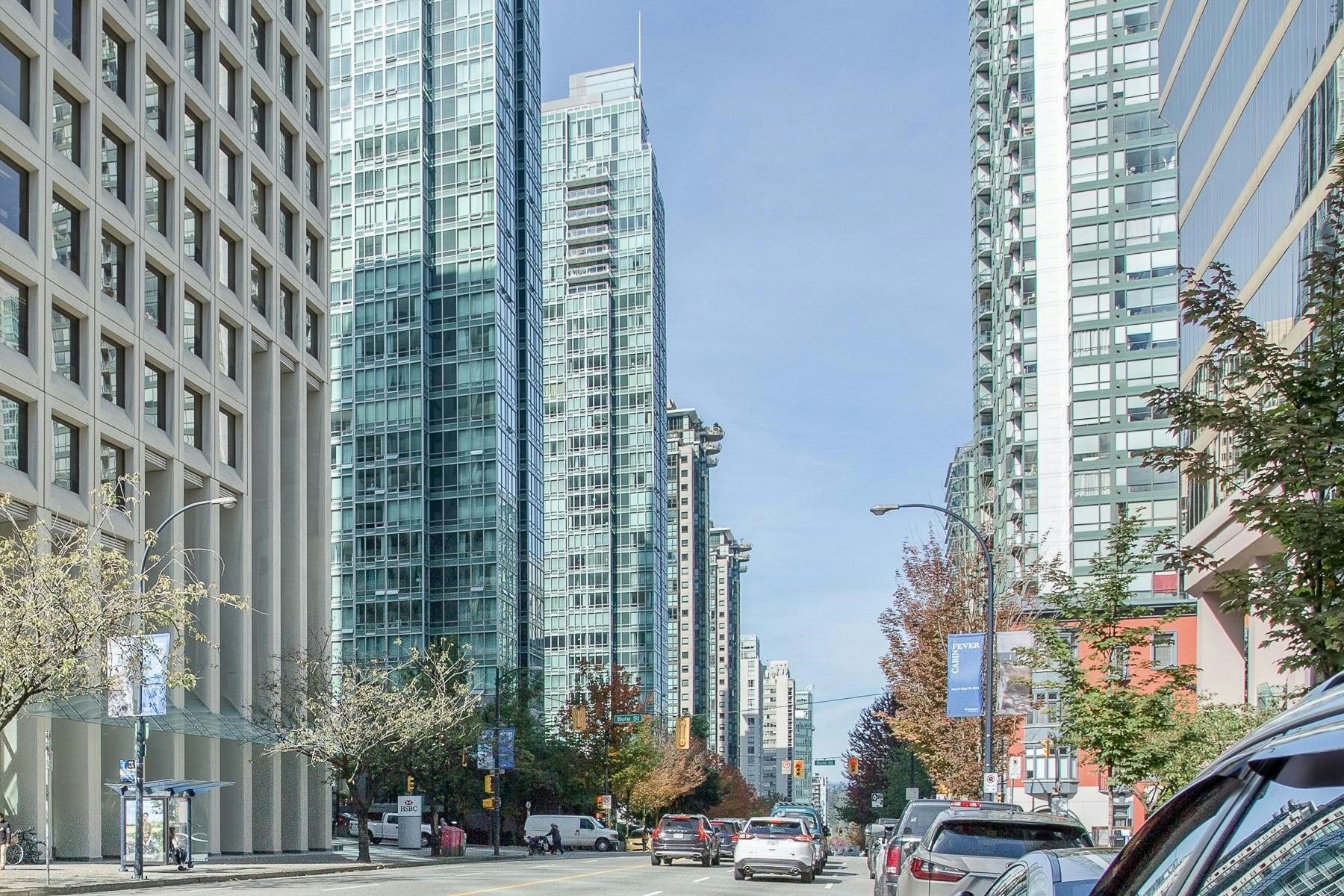 PH2-1288 W Georgia Street, Vancouver, BC, V6E 4R3