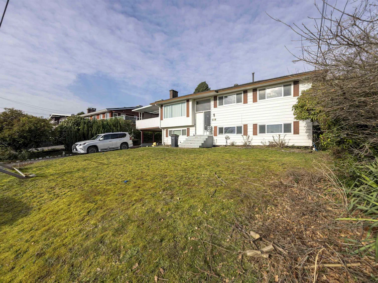 1153 Madore Avenue, Coquitlam, BC, V3K 3C1 - 3