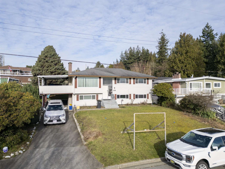 1153 Madore Avenue, Coquitlam, BC, V3K 3C1 - 11