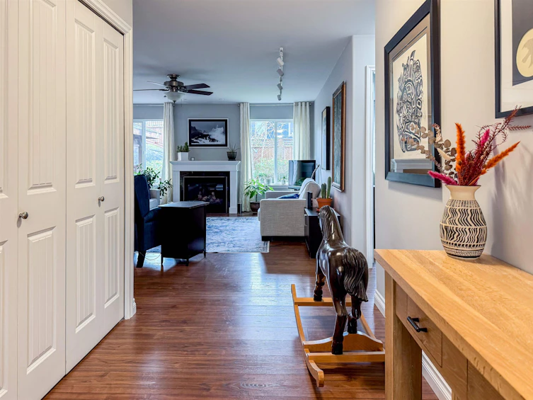 5796 Genni's Way, Sechelt, BC, V7Z 0N8 - 4
