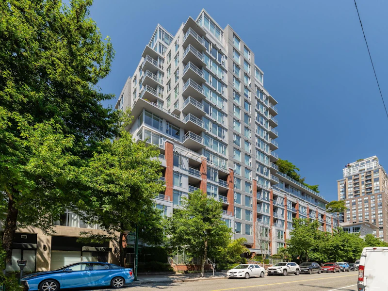 321 - 1133 Homer Street, Vancouver BC V6B 0B1