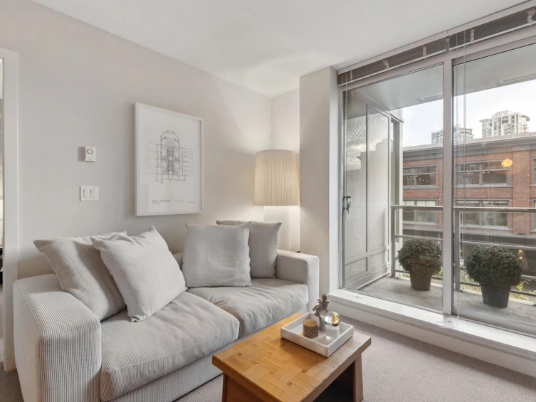 321-1133 Homer Street, Vancouver, BC, V6B 0B1 - 3