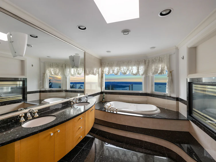 1629 Langton Place, West Vancouver, BC, V7S 3H2 - 11