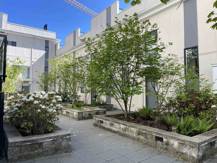 408-9350 University High Street, Burnaby, BC, V5A 0B6 - 3