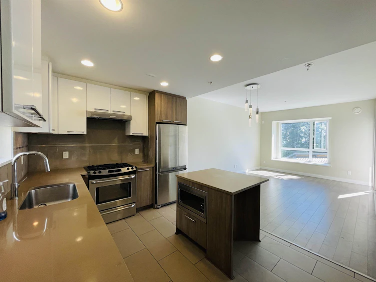 408-9350 University High Street, Burnaby, BC, V5A 0B6 - 10