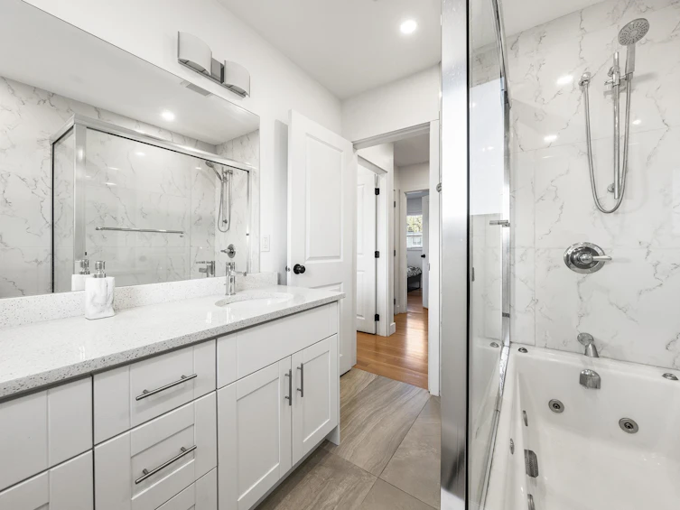 11345 136a Street, Surrey, BC, V3R 3C4 - 17