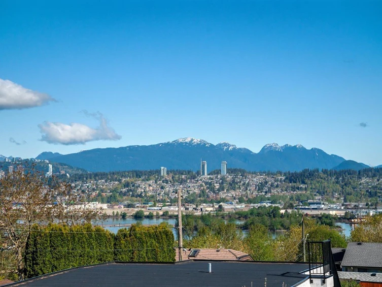 11345 136a Street, Surrey, BC, V3R 3C4 - 34