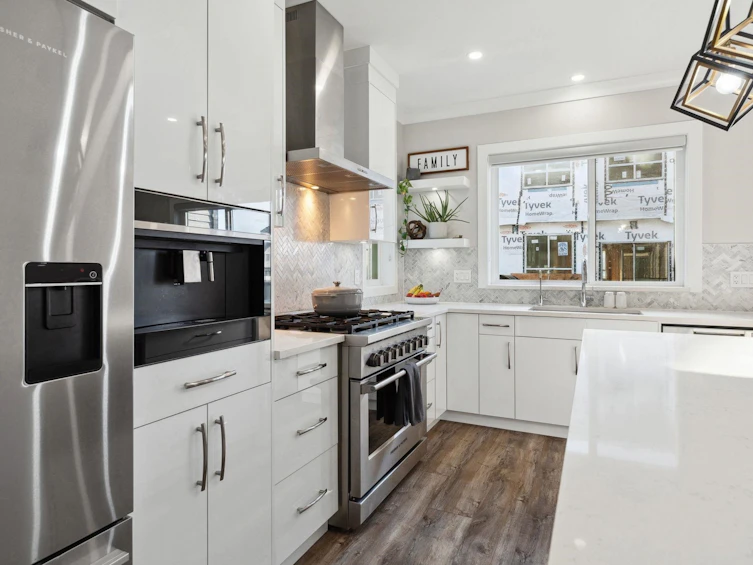 112 Jardine Street, New Westminster, BC, V3M 5M2 - 10