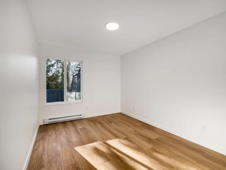8254 Amberwood Place, Burnaby, BC, V5A 3V2 - 21