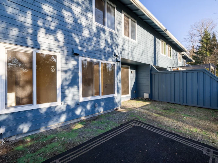 8254 Amberwood Place, Burnaby, BC, V5A 3V2 - 31