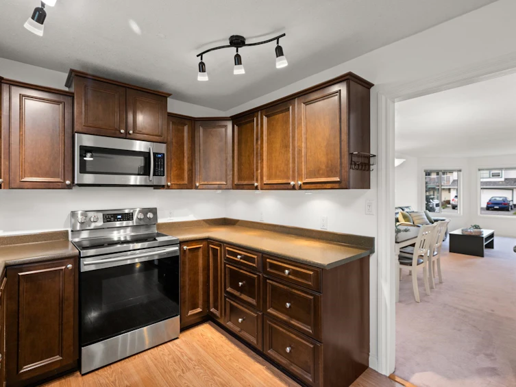 45216 Raven Place, Chilliwack, BC, V2R 2X1 - 9