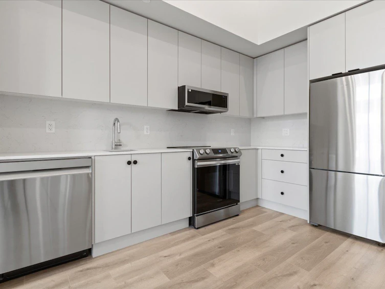 601-45505 Campus Drive, Chilliwack, BC, V2R 6L2 - 5
