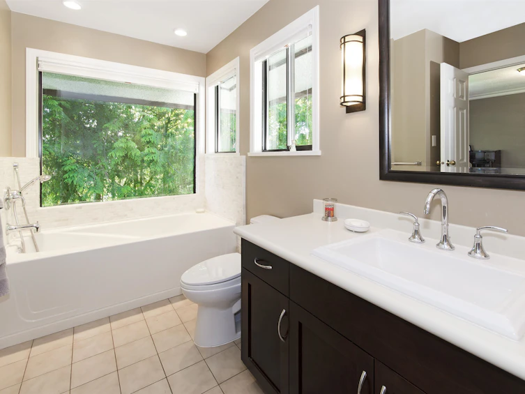 2440 Queens Avenue, West Vancouver, BC, V7V 2Y6 - 20
