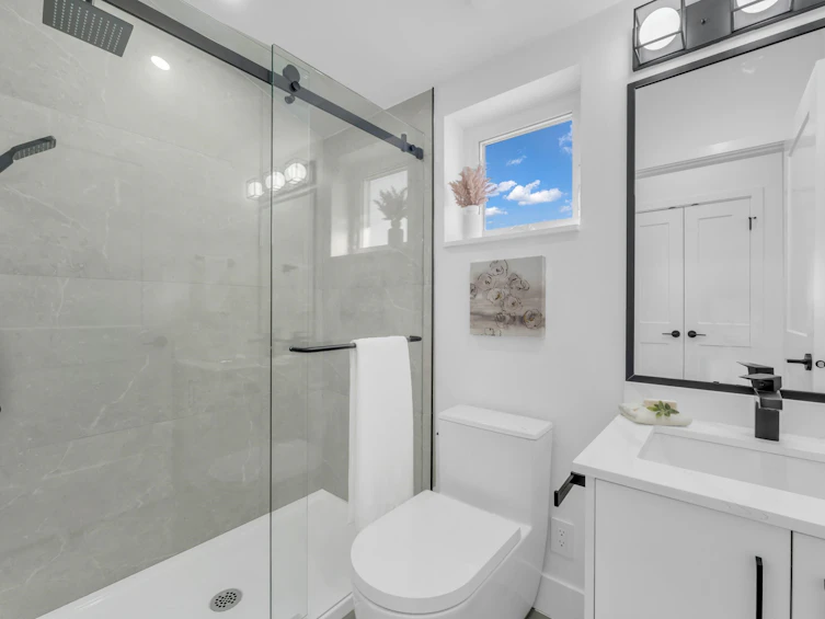 583 E 61st Avenue, Vancouver, BC, V5X 2B8 - 22