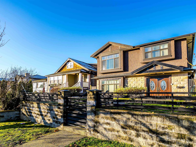 5761 Inverness Street, Vancouver BC V5W 3P6