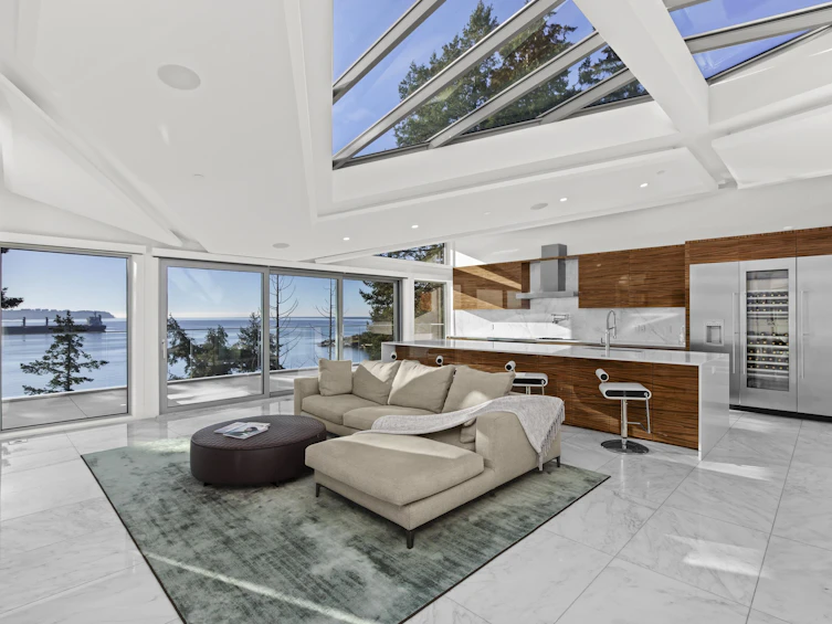 4580 Marine Drive, West Vancouver, BC, V7W 2N9 - 7