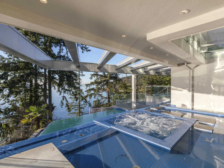 4580 Marine Drive, West Vancouver, BC, V7W 2N9 - 39