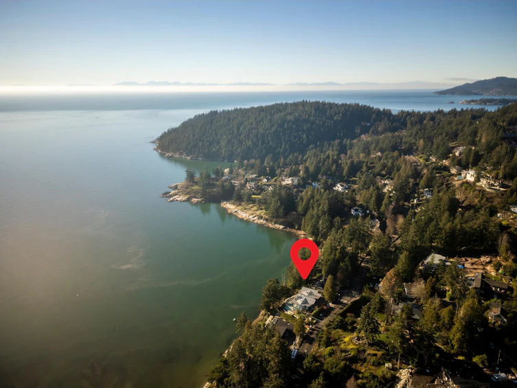 4580 Marine Drive, West Vancouver, BC, V7W 2N9 - 40