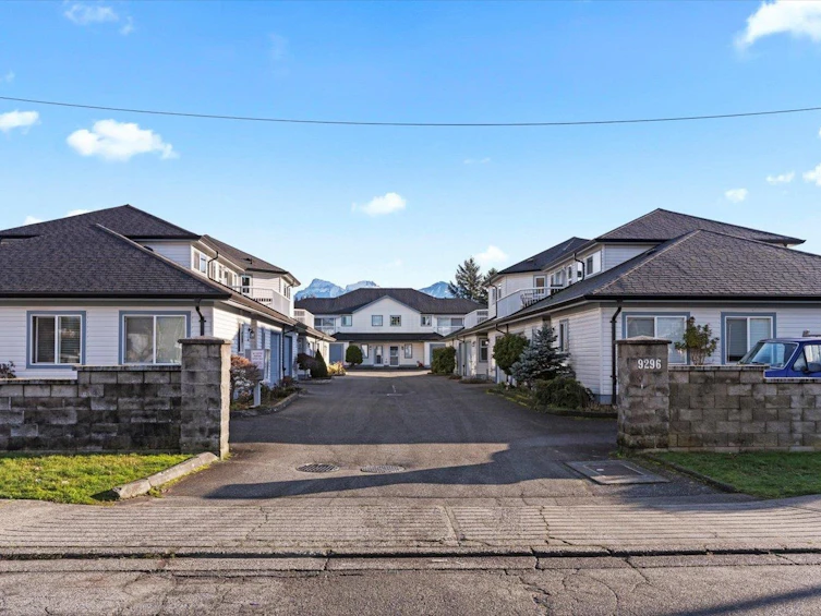 106-9296 Hazel Street, Chilliwack, BC, V2P 5N6 - 3
