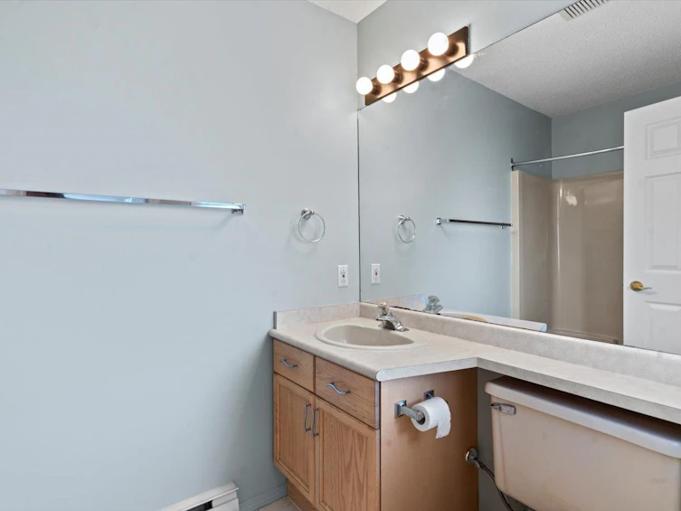 106-9296 Hazel Street, Chilliwack, BC, V2P 5N6 - 24