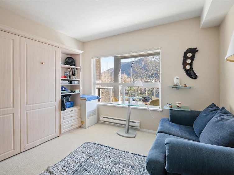 203-1203 Pemberton Avenue, Squamish, BC, V8B 0J7 - 9