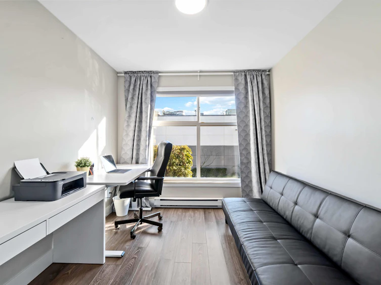 5633 Senlac Street, Vancouver, BC, V5R 6G8 - 16