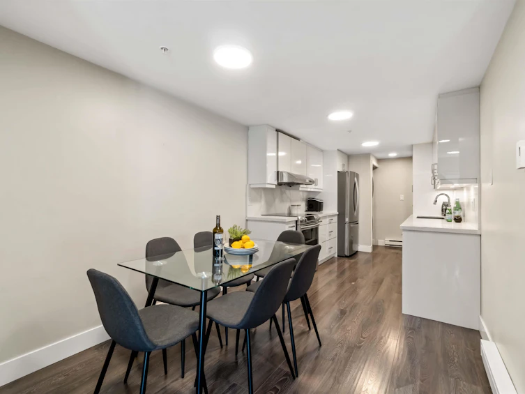 5633 Senlac Street, Vancouver, BC, V5R 6G8 - 6