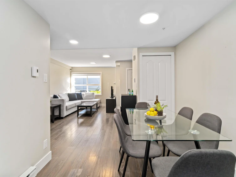 5633 Senlac Street, Vancouver, BC, V5R 6G8 - 4