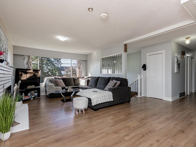 8186 111b Street, Delta, BC, V4C 4S6 - 2