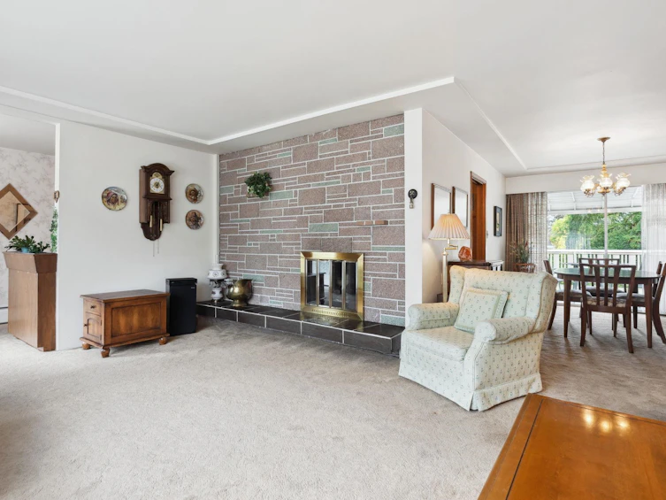 2649 Standish Drive, North Vancouver, BC, V7H 1M9 - 3
