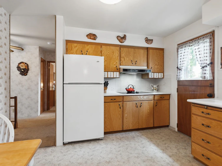 2649 Standish Drive, North Vancouver, BC, V7H 1M9 - 9