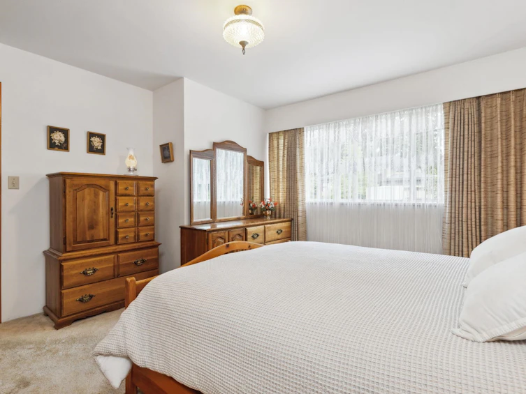 2649 Standish Drive, North Vancouver, BC, V7H 1M9 - 12