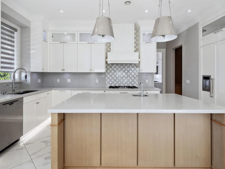 1341 Sperling Avenue, Burnaby, BC, V5B 4J6 - 9