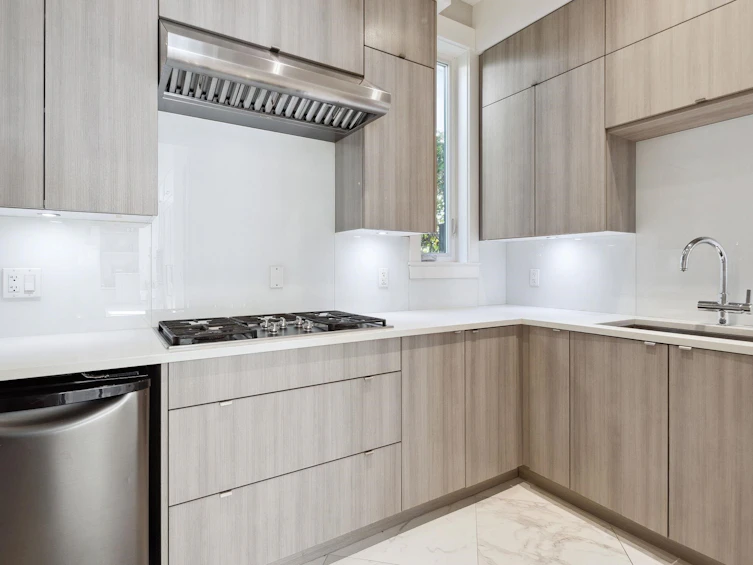 1341 Sperling Avenue, Burnaby, BC, V5B 4J6 - 19