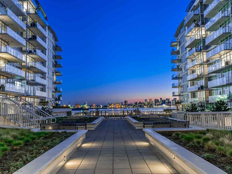 601-185 Victory Ship Way, North Vancouver, BC, V7L 0G2 - 22